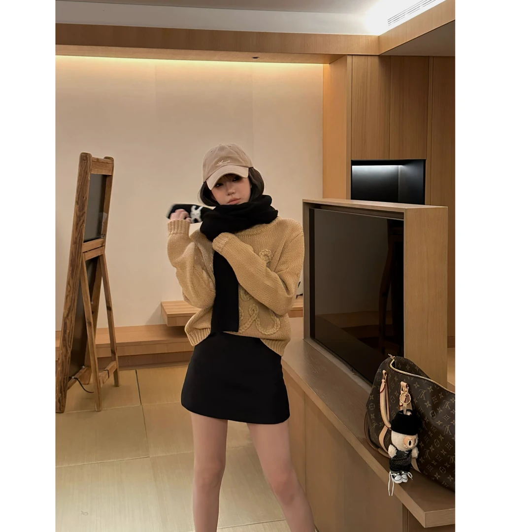 ANNA FREE 秋季新款百搭刺绣提花字母图案立体长袖针织毛衣Z8623