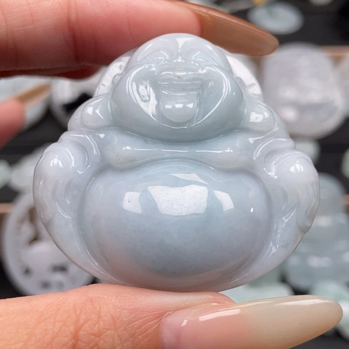 翡翠未镶嵌颈饰佛公