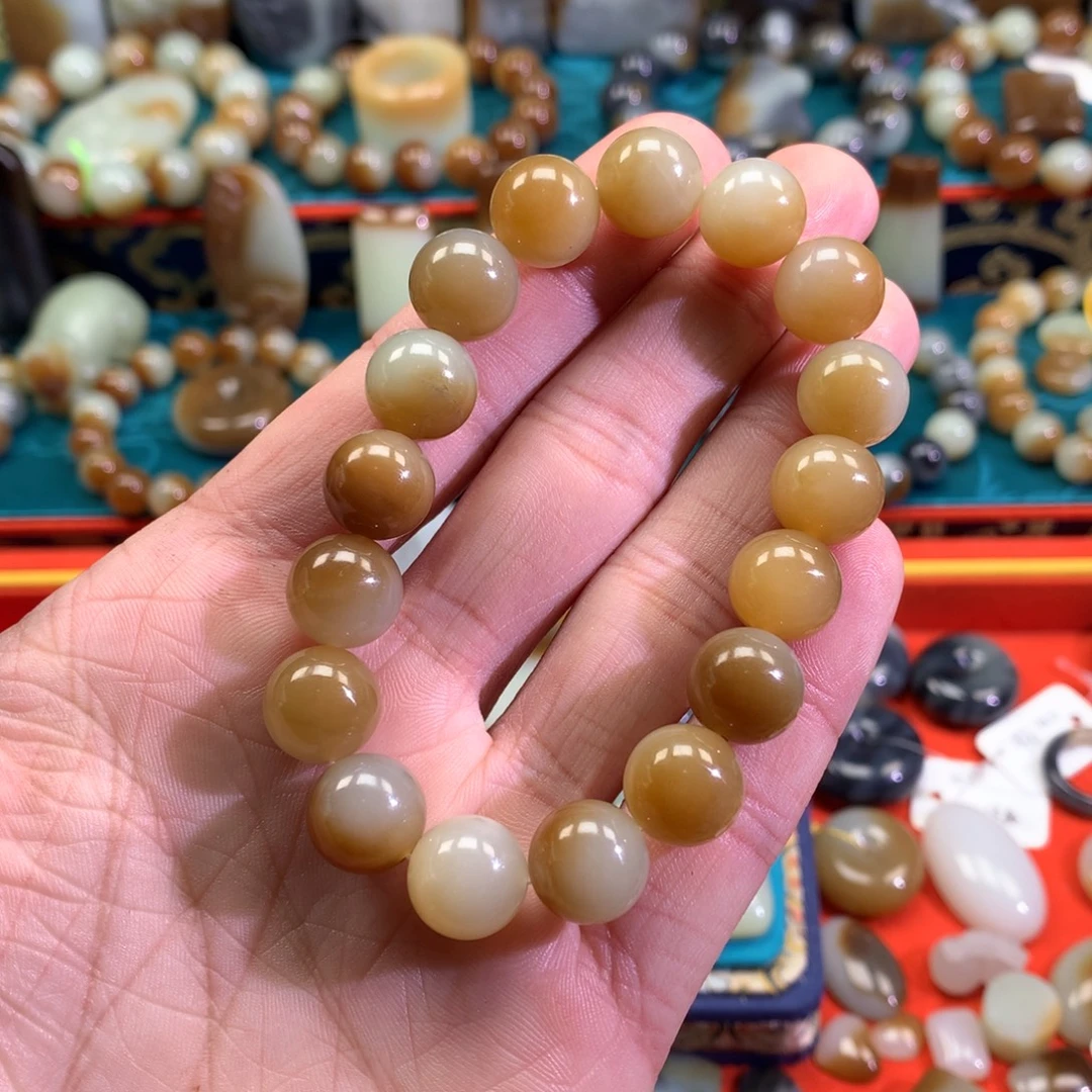 火***机和田玉未镶嵌手链