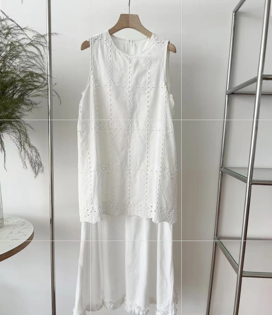 【哈尼家2】夏季韩系重工刺绣蕾丝花边长款背心裙AA103