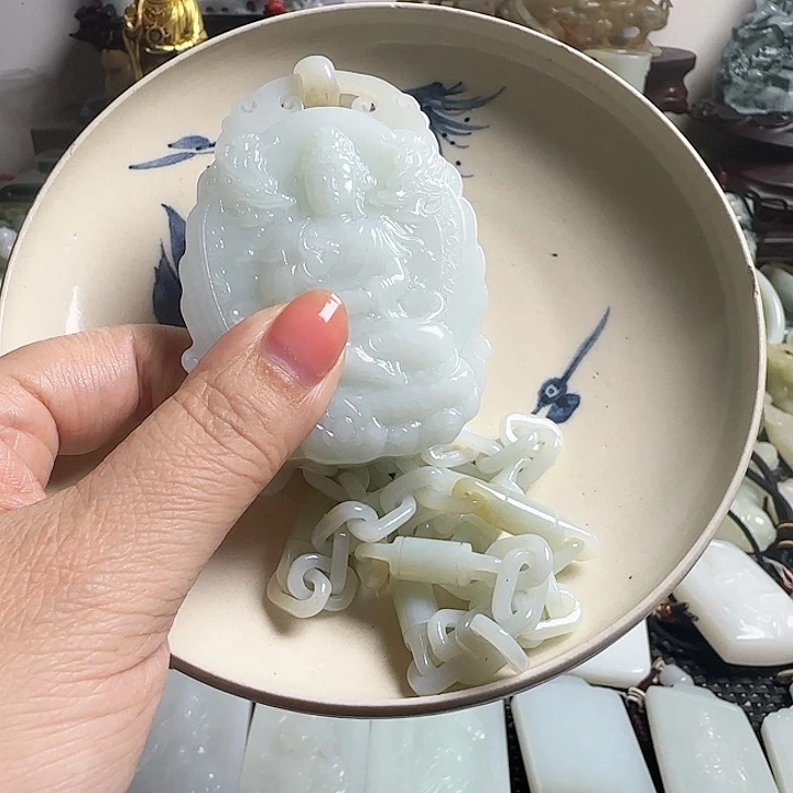 墨***柠瓷片新号开播挂件一个