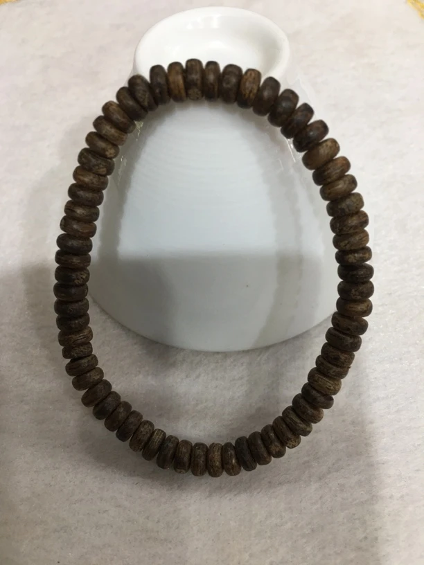 沉香文莱沉香九九沉算盘珠，