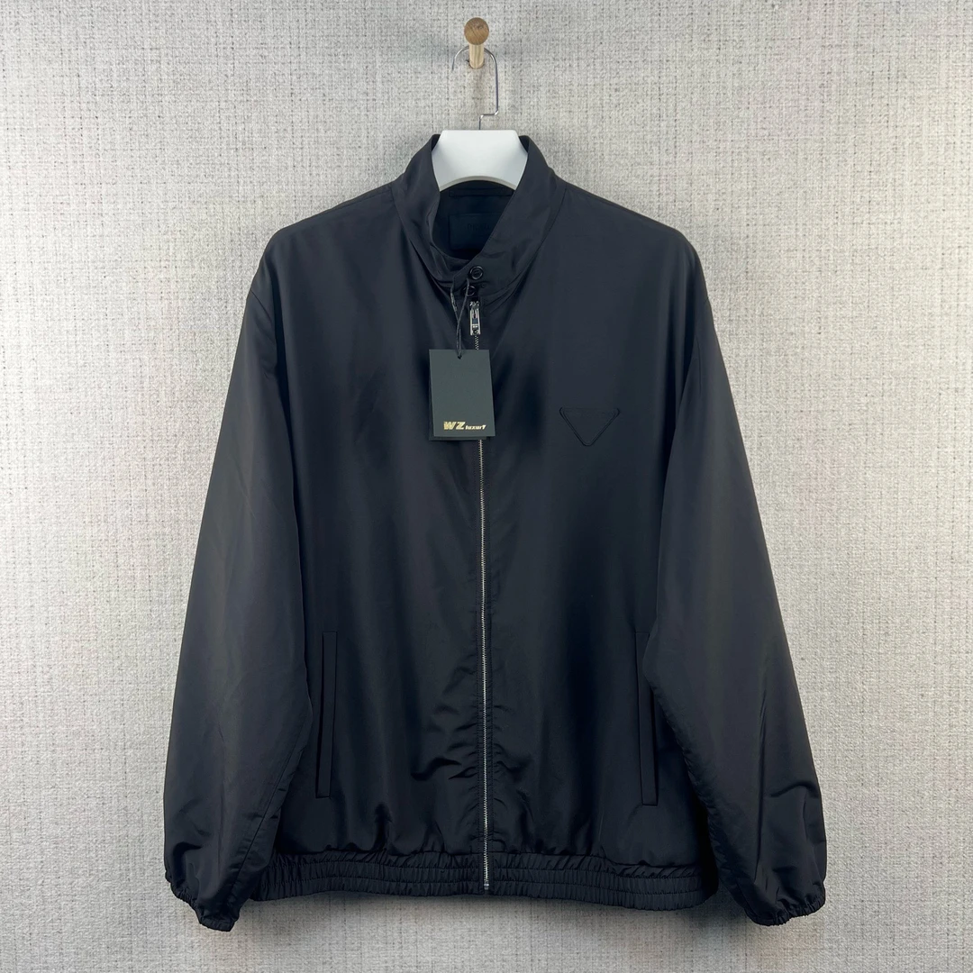 未使用 Prada/普拉达 纯色拉链休闲长袖夹克外套/尺码XXL/8905