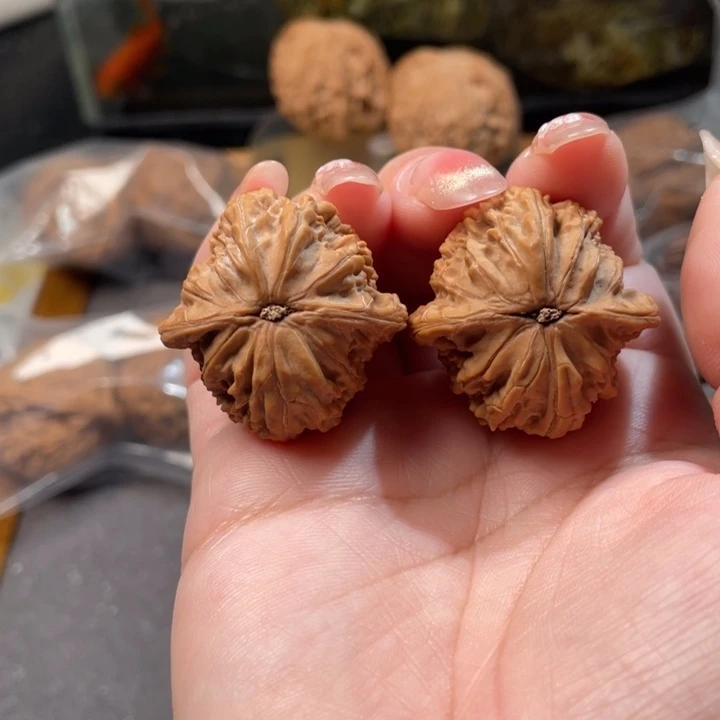 文玩核桃吊坠阿*32磨盘