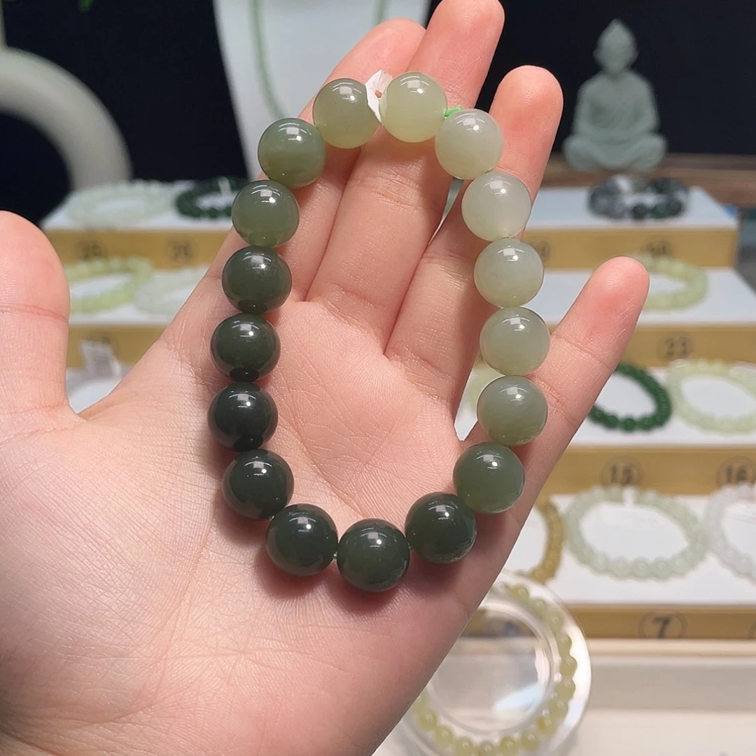 敏***姐和田玉未镶嵌手链