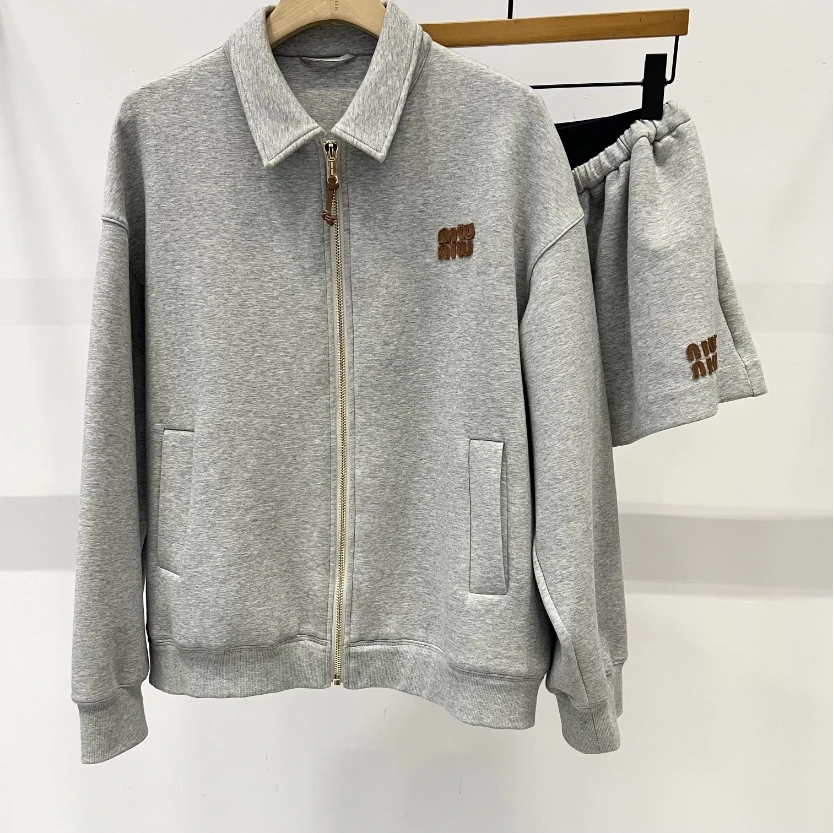 LL 简约空气棉三件套休闲百搭宽松极简套装 262193-2