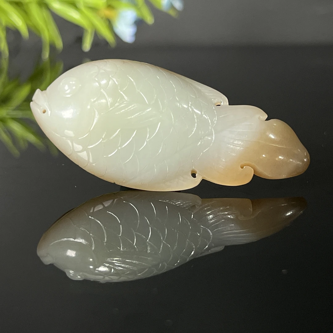 0102GC8859和田玉挂件