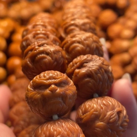 手串猴头核桃有*人舞台