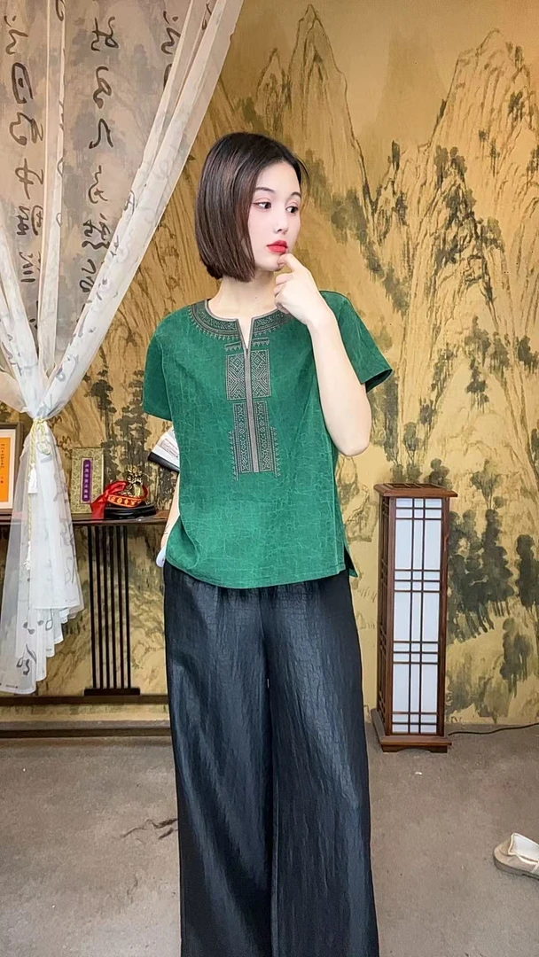 依依高定香云纱龟裂纹绿色单面穿刺绣V领连肩短袖上衣YY-S-888