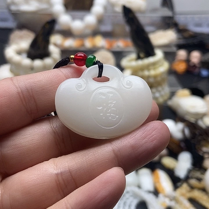 非金属贝壳贝雅轩工艺品玉化哑光福锁