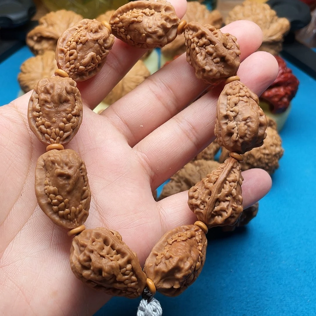 吊坠文玩核桃麒麟角