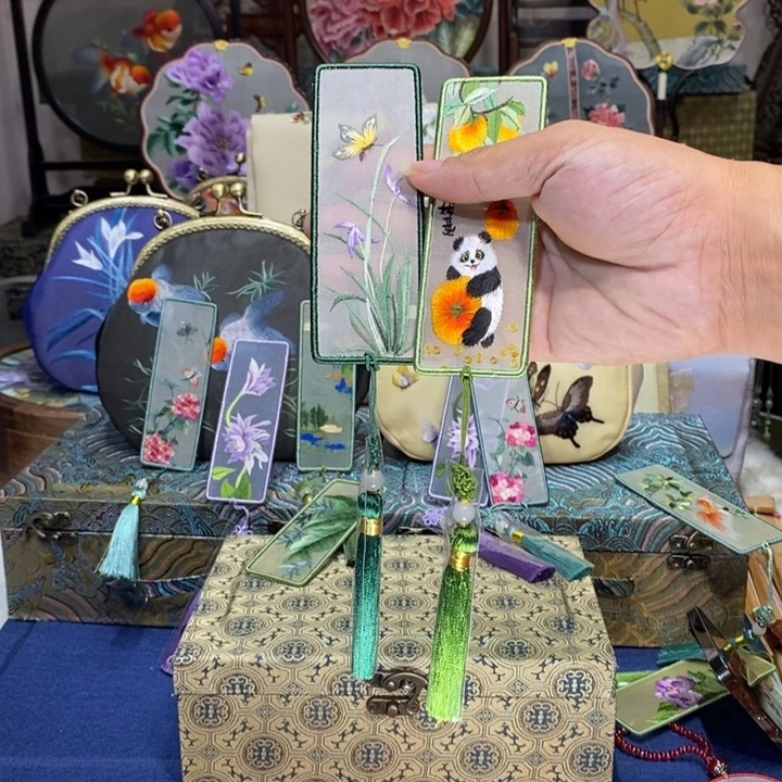 调***i刺绣苏州手工刺绣