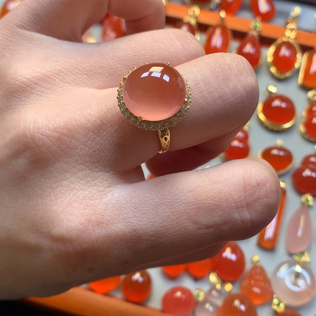 南红玛瑙未镶嵌颈饰