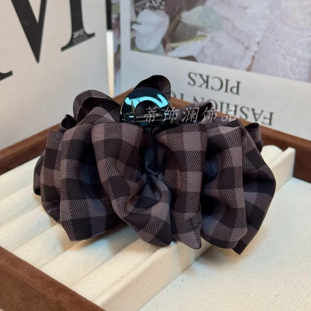 韩系格子云朵泡泡抓夹气质百搭韩系鲨鱼抓夹商品图