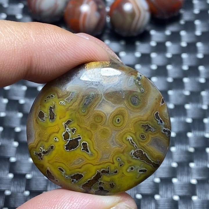 玛瑙/玉髓颈饰未镶嵌魑**魉