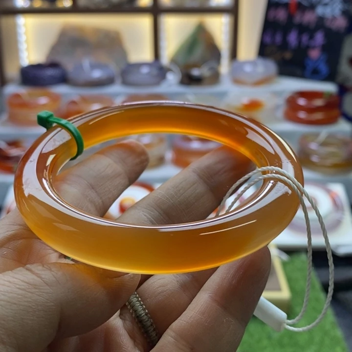 手镯玛瑙/玉髓未镶嵌