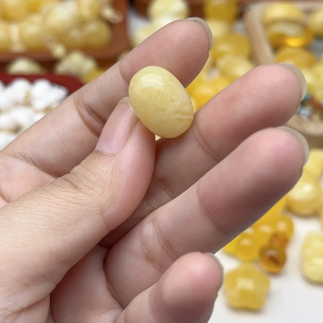 裸石蜜蜡未镶嵌配饰