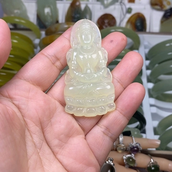 蛇纹石玉吊坠(不含链)未镶嵌