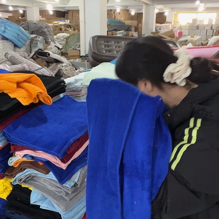 深蓝色大浴巾75*150