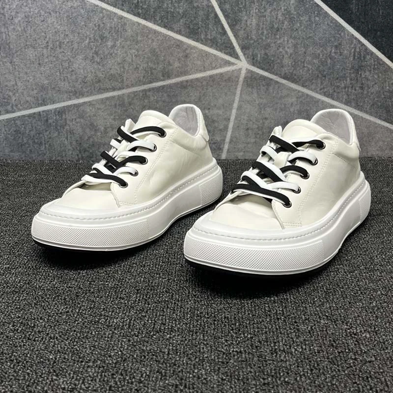小白鞋板鞋时尚百搭低帮鞋厚底男士皮鞋春秋新款透气真皮潮流潮鞋