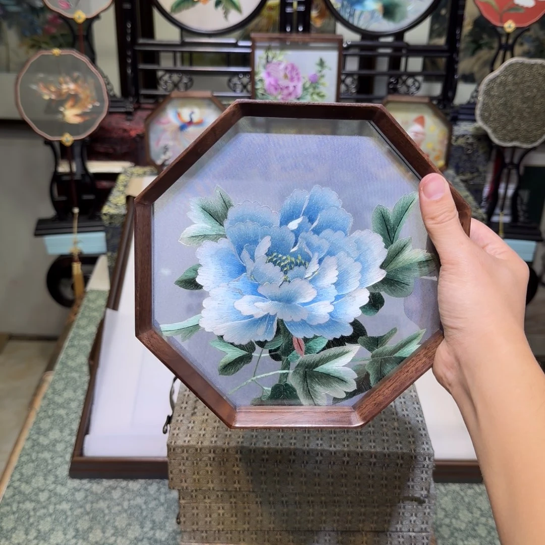 刺绣手工苏绣工艺制作技艺精湛