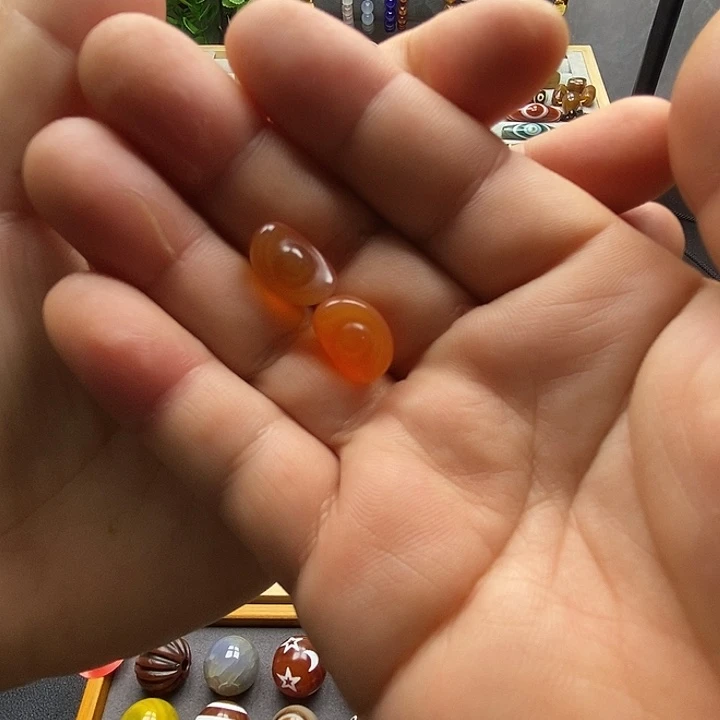 未镶嵌颈饰玛瑙/玉髓