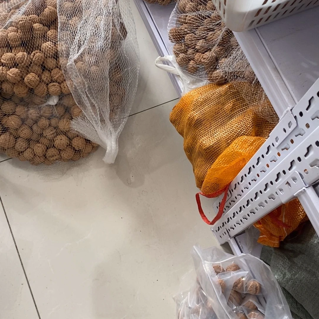 新***河文玩核桃吊坠硕头有瑕疵