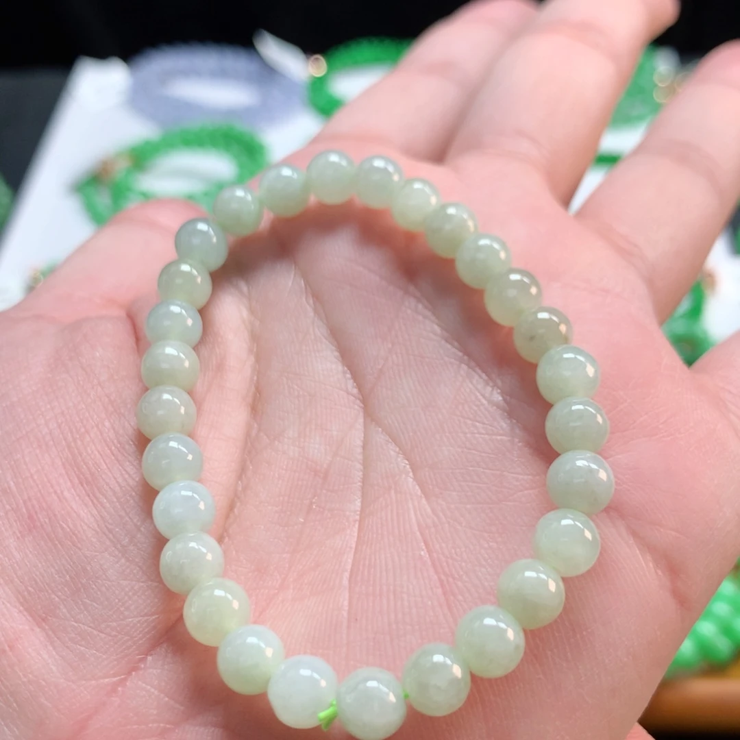 翡翠未镶嵌手链翡翠