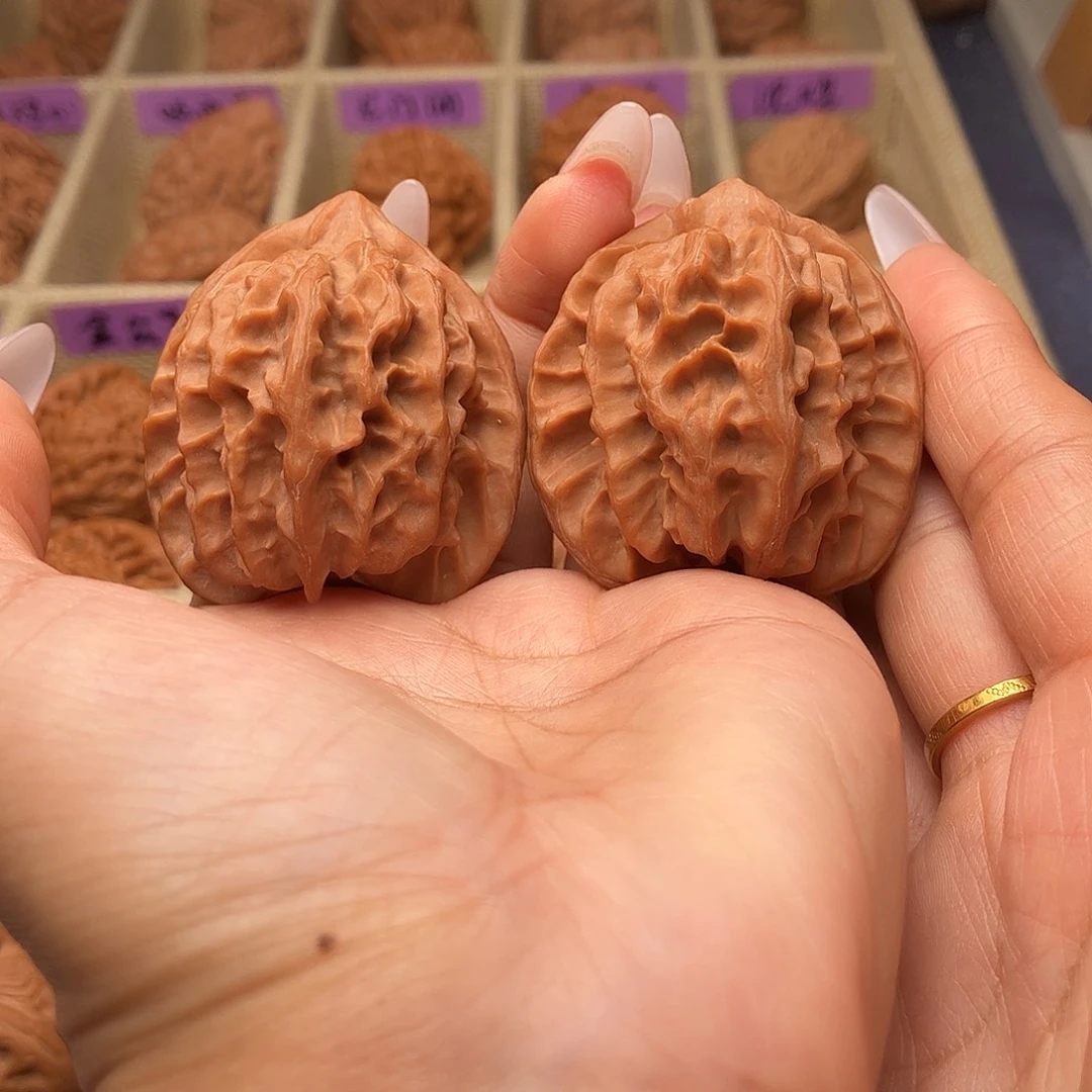 文玩核桃把件曹大龙40