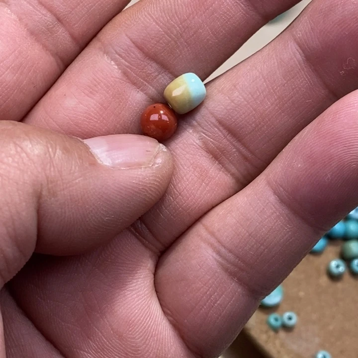 南红玛瑙珠宝半成品未镶嵌唐**?