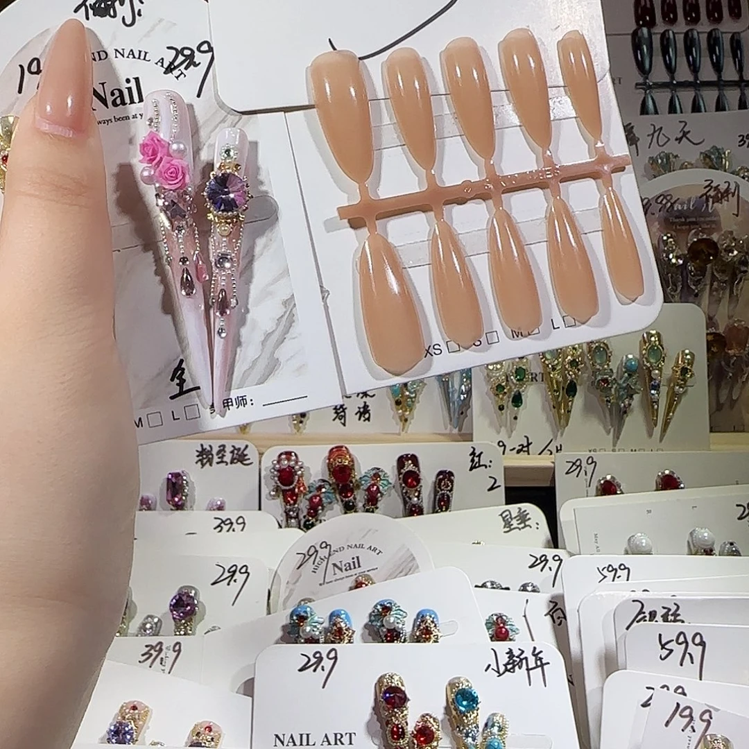 穿戴甲甲甲甲甲甲甲甲甲甲