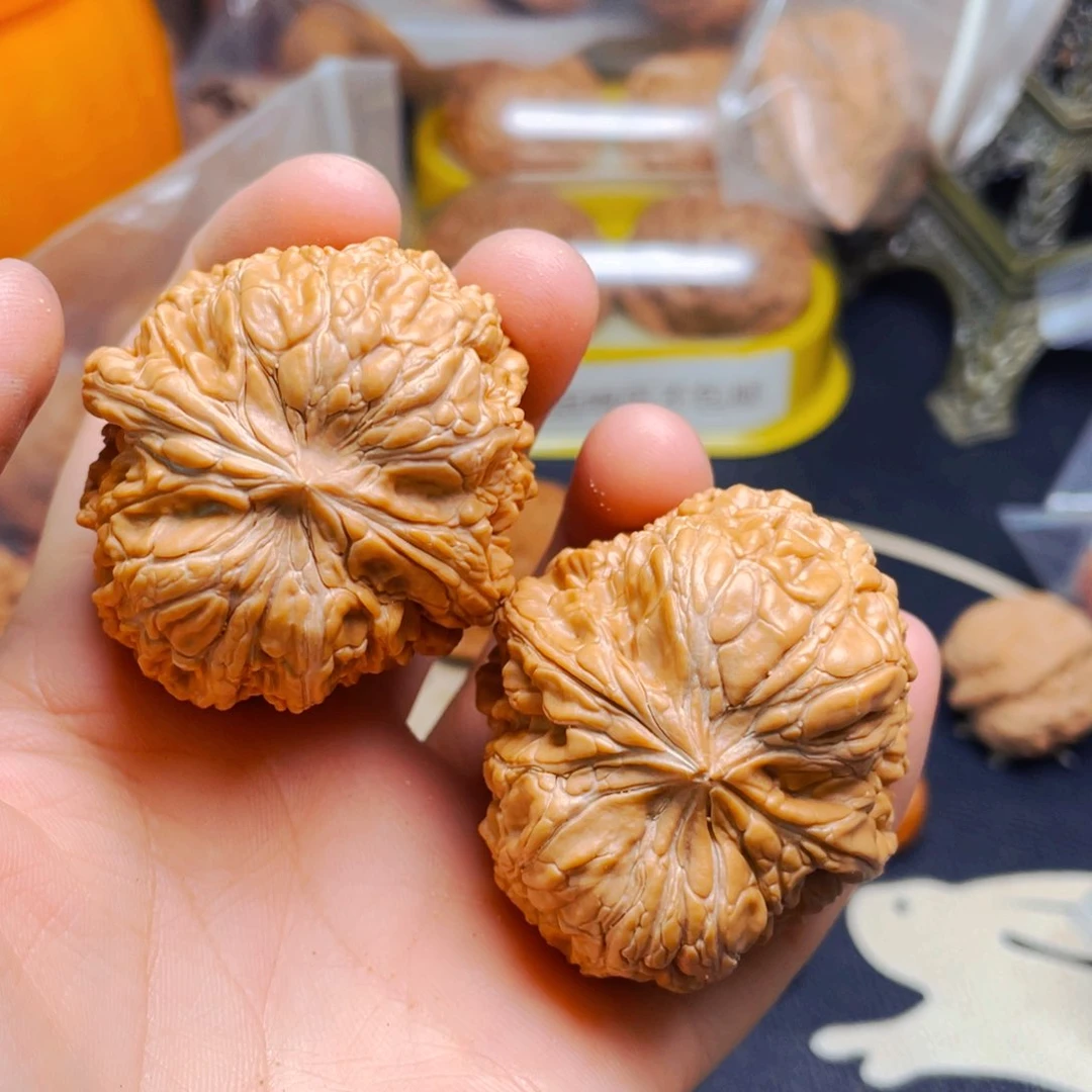 文玩核桃把件闷墩子