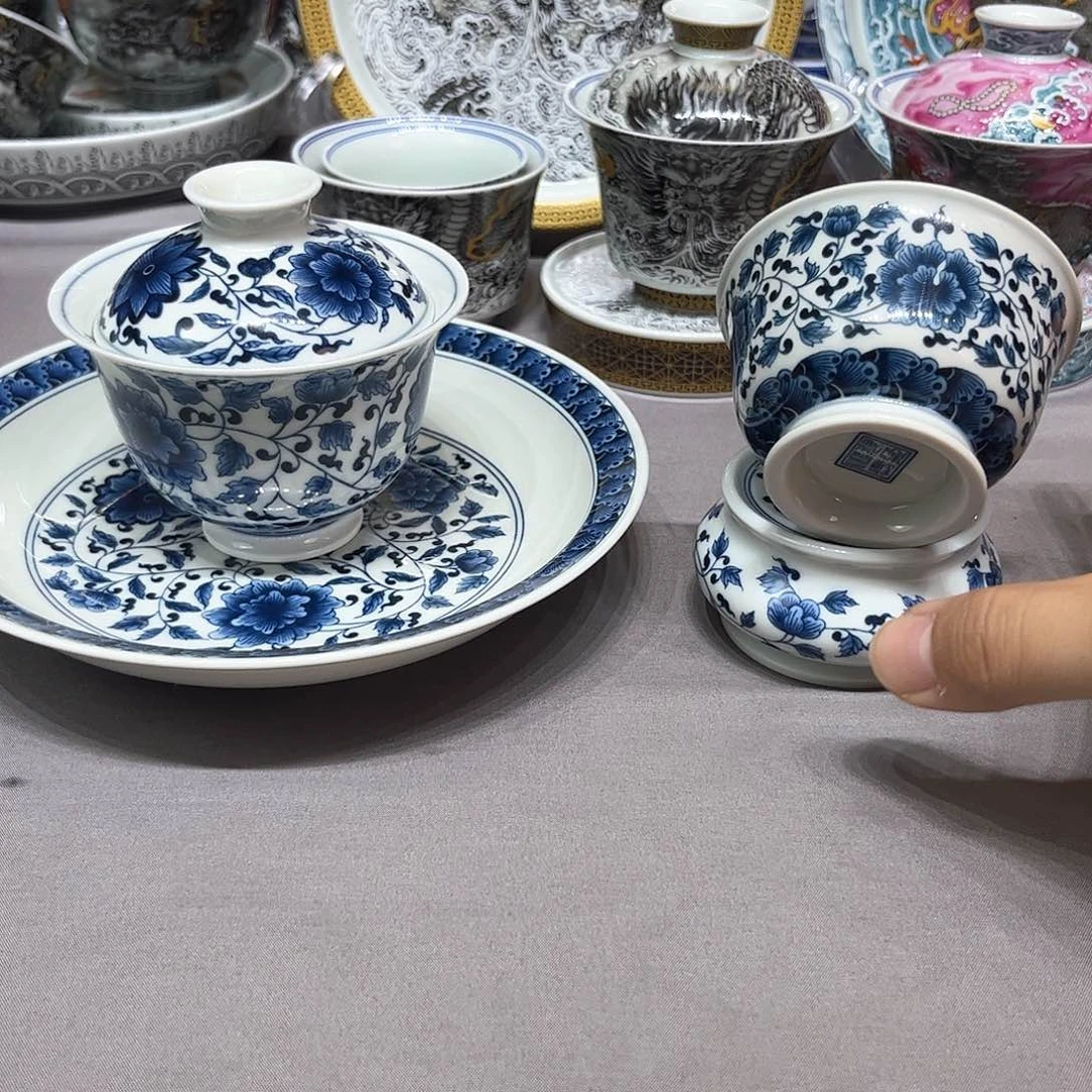 景德镇陶瓷艺术品