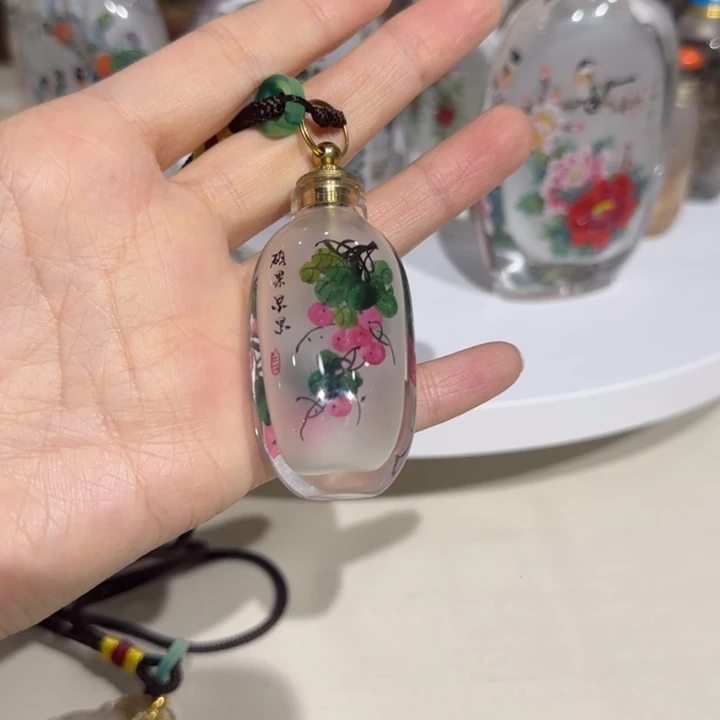 内画鼻烟壶鹅鹅鹅鹅鹅