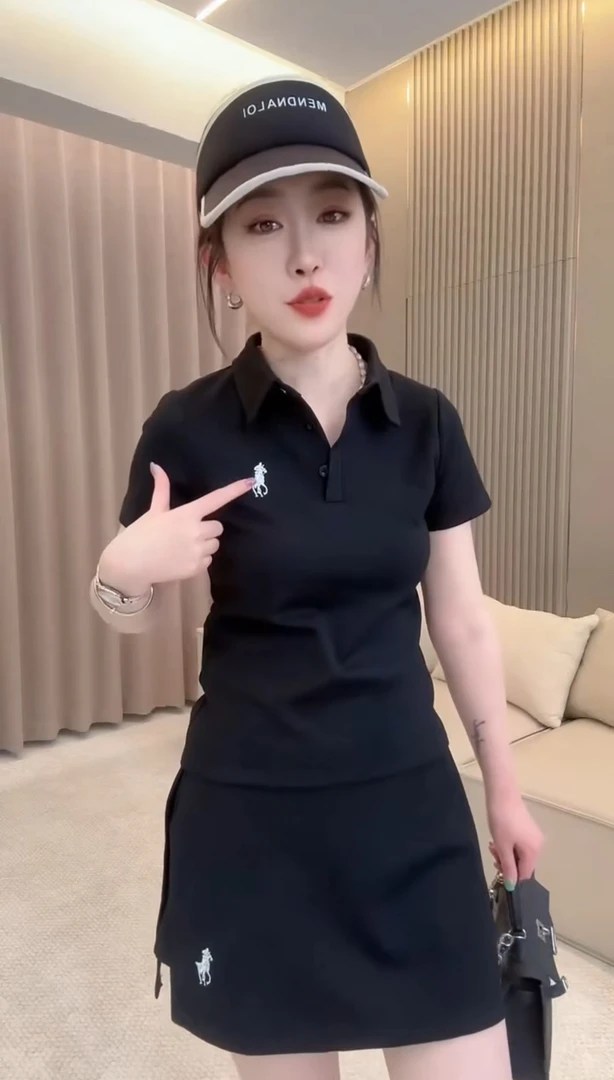 2025夏季新款套装网红同款小马刺绣纽扣polo领短袖T恤+高腰短裙女