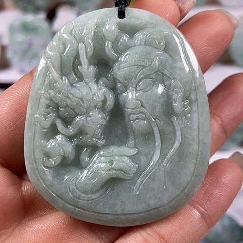 翡翠颈饰未镶嵌关二爷福利