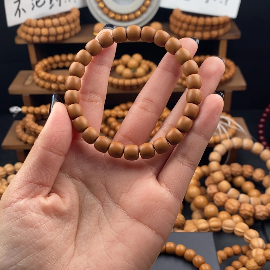 陈***默吊坠猴头核桃全品飘渺直切