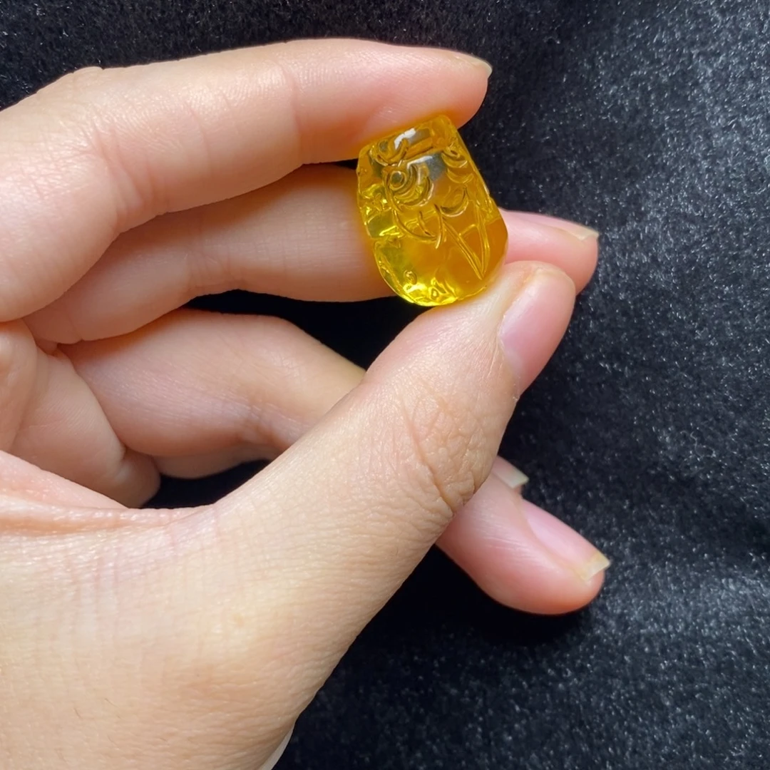 琥珀未镶嵌裸石蜜蜡