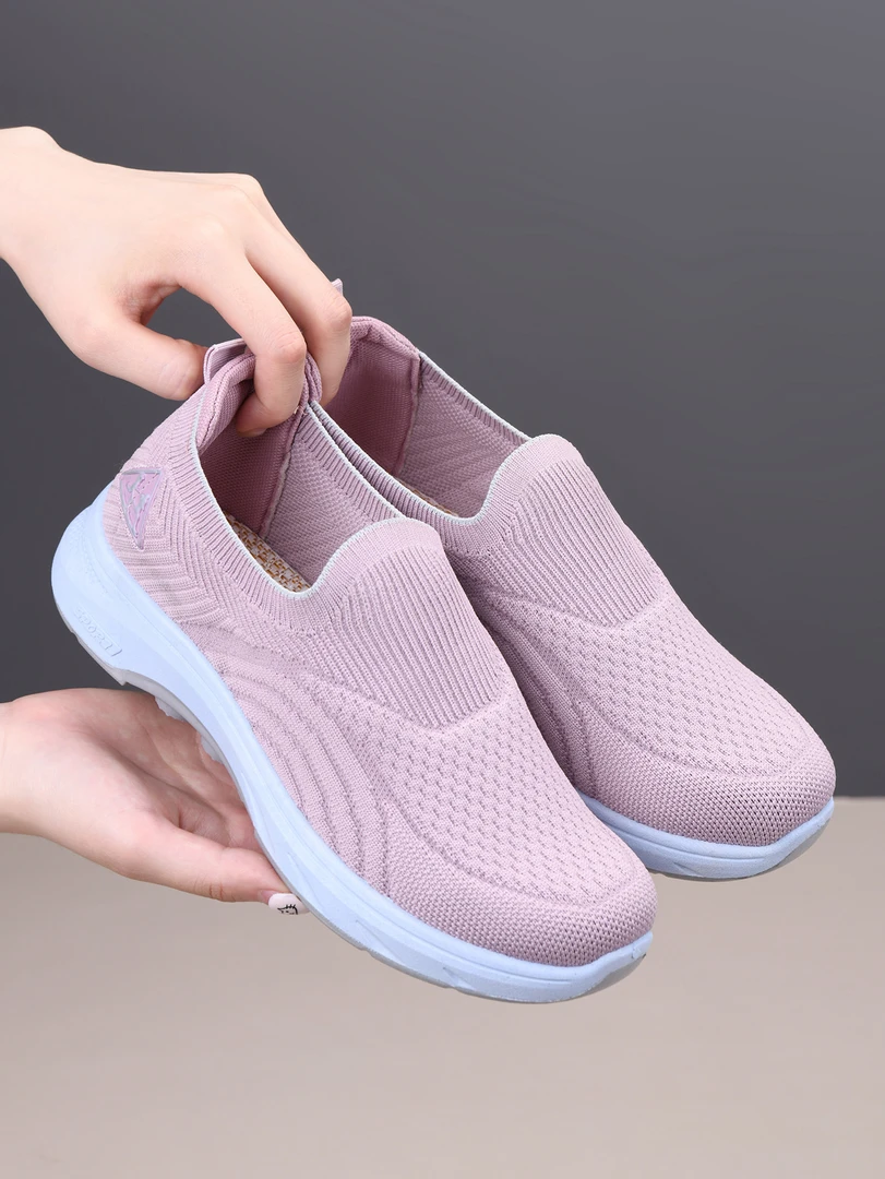 2025男女同款舒适百搭健步鞋透气防滑休闲鞋女一脚蹬老北京布鞋女