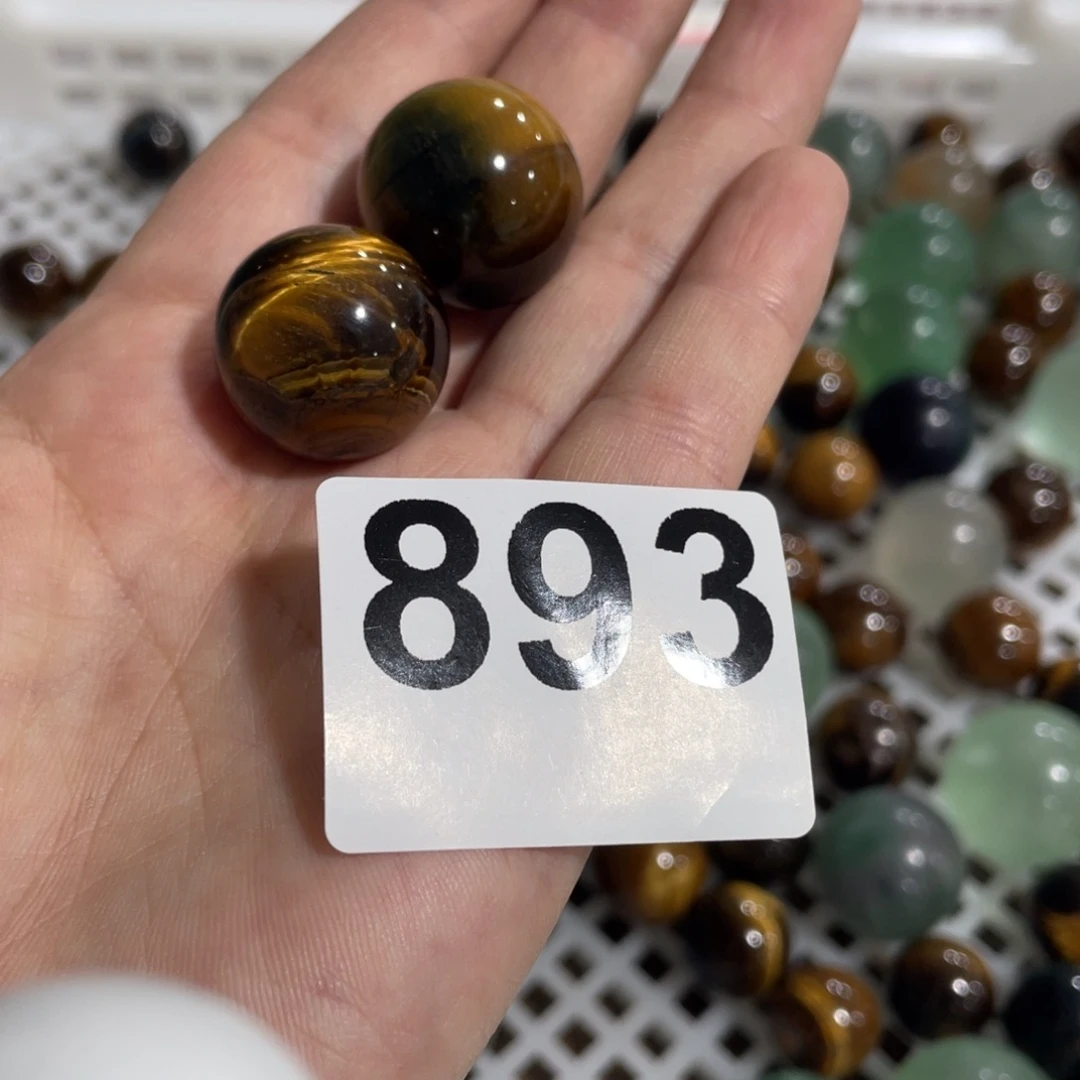 阿***里水晶未镶嵌珠宝半成品2