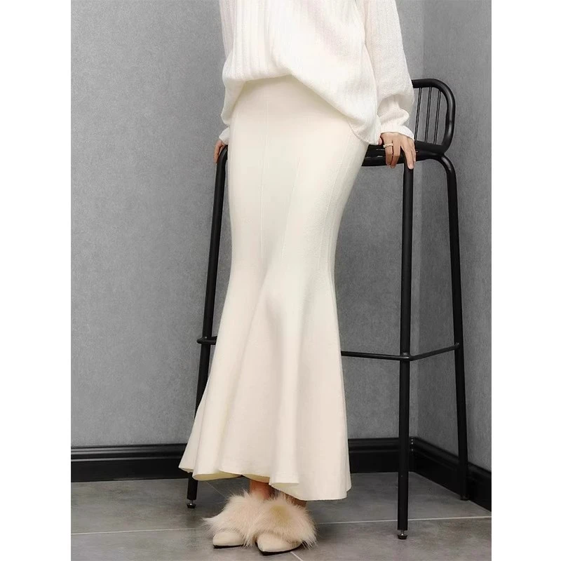 德丽妮春秋新款白色针织半身裙女加厚包臀鱼尾裙高腰显瘦气质长裙