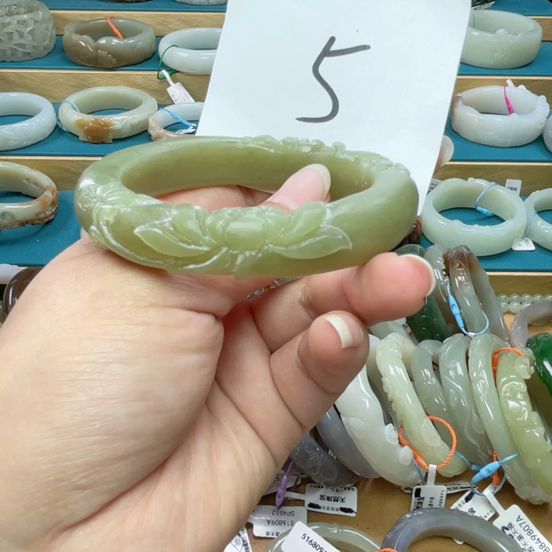 未镶嵌手镯和田玉圈口58