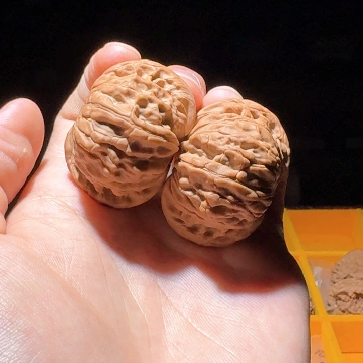 文玩核桃吊坠394磨盘