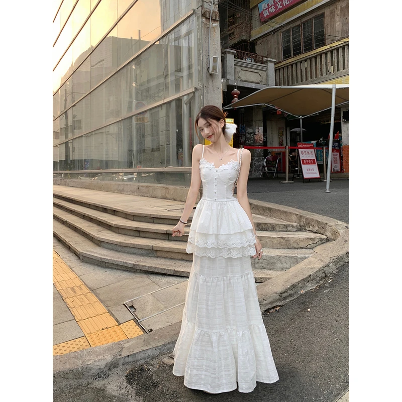 法式小众设计感套装女白色蕾丝拼接荷叶边吊带高腰A字百搭长裙子