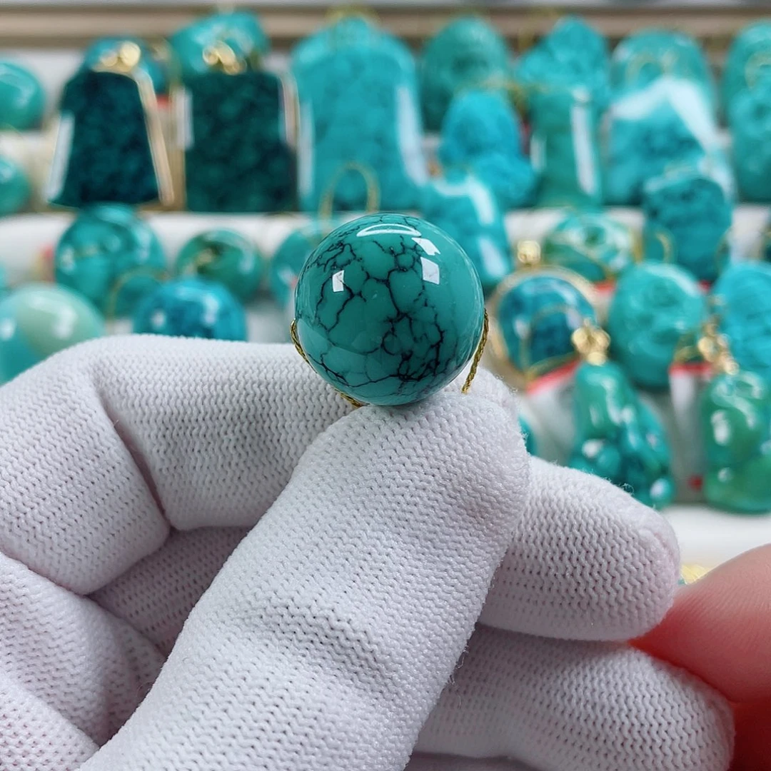 绿松石未镶嵌颈饰尺寸18.4