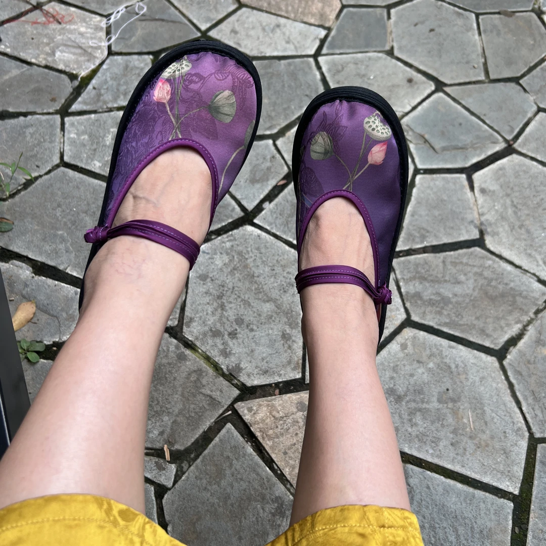 （认真的徒步爱好者-25年）千层底布鞋，盘带款。