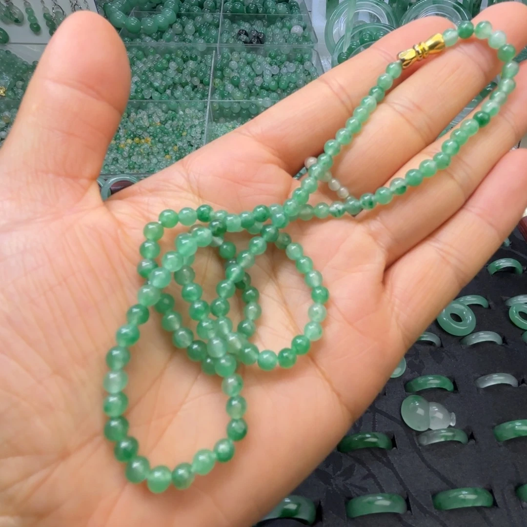 石英质玉（非洲翠）未镶嵌戒指  珠子  手镯绿冰项链
