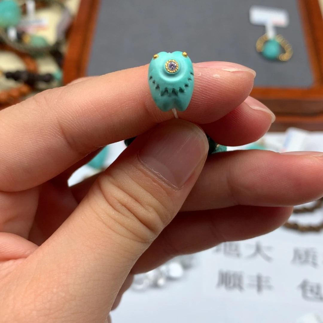 未镶嵌绿松石绿松石