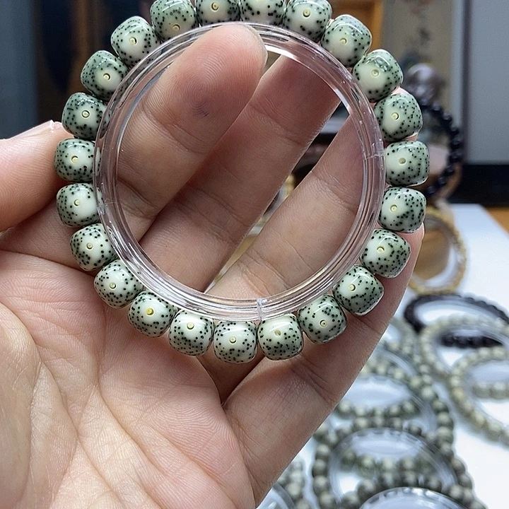 星月菩提手串星月菩提手串