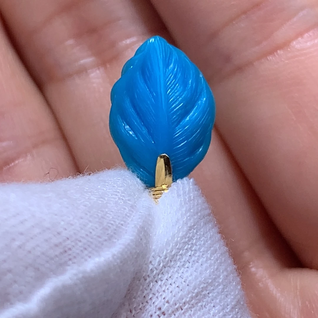 A****绿松石18K金镶嵌珠宝奇石